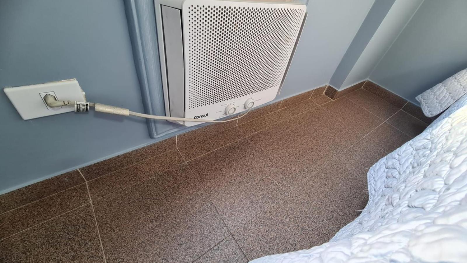 Апартаменты Apartamento Confortavel 2 Dorm No Tortuga Enseada Гуаружа Экстерьер фото