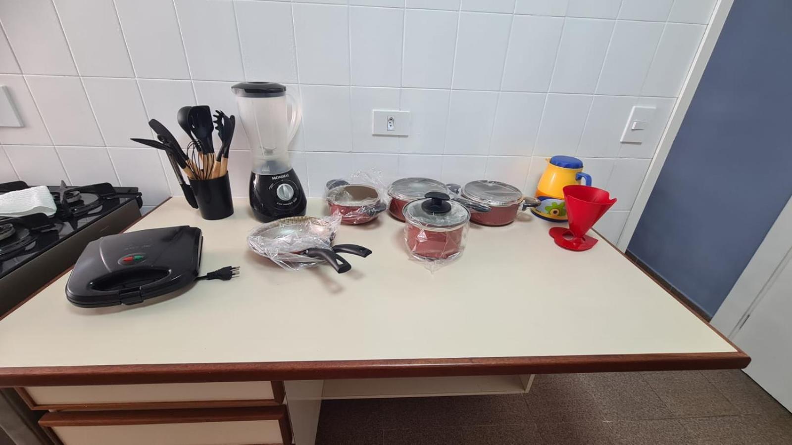 Апартаменты Apartamento Confortavel 2 Dorm No Tortuga Enseada Гуаружа Экстерьер фото